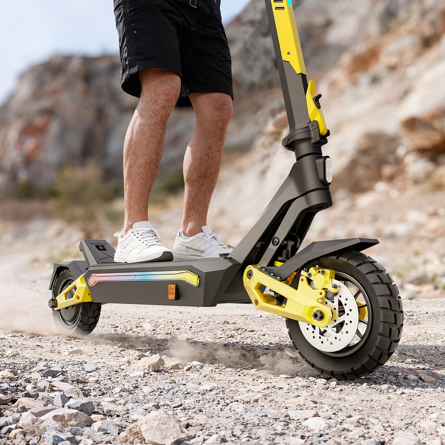 GT01 Pro Electric Scooter & Ski Bob